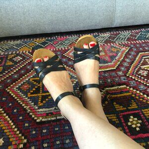 GUC TOPSHOP Black Leather Wood Heels 37 / 6.5